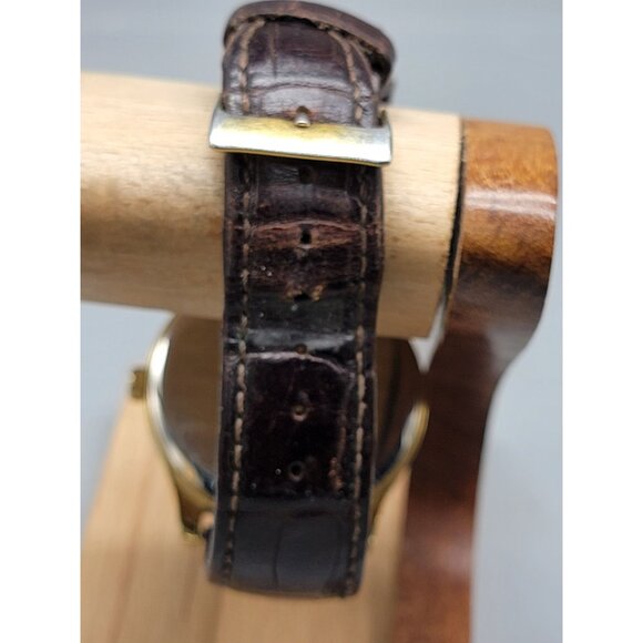 Guess Steel Mens Watch 39mm Gold Plated Case 7.25" Crocodile Leather Band VTG - Picture 13 of 16